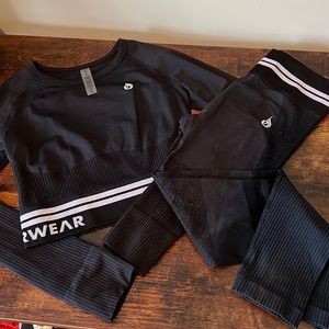 Ryderwear black outfit